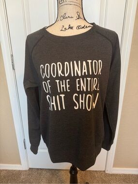 Lilicloth Women’s  Graphic Sweatshirt Charcoal Gray Size Medium